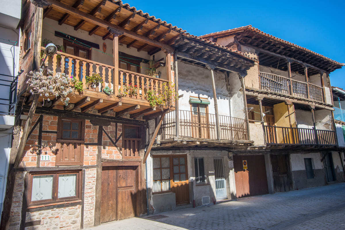 Pueblos-Arquitectura_tradicional._Valle_del_Jerte_1
