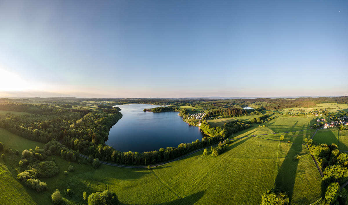 Vorlage abhebenalt= Westerwald-2018-125-Dreifelder_Weiher