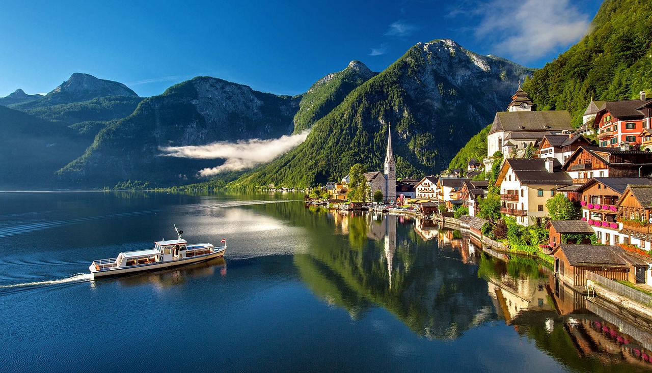 Zwischen Bergen und Seen  Im Österreichurlaub die Natur genießen