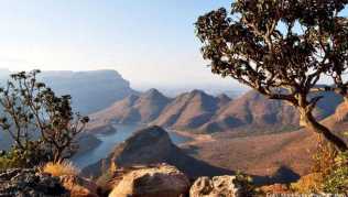 Afrika ist ungemein vielfältig. Das macht es auch so schwierig, sich für eine Destination zu entscheiden Afrika ist ungemein vielfältig. Das macht es auch so schwierig, sich für eine Destination zu entscheiden