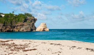 Nette Residenz mit Blick auf Foul Bay.##Foto: flickr.com randystoreyphotography Nette Residenz mit Blick auf Foul Bay.