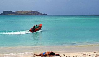 Relaxen so lange man will am Paradise Beach.##Foto: flickr.com shaggyshoo Relaxen so lange man will am Paradise Beach.