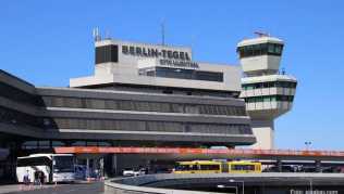 Am 7. November hebt die Lufthansa zum letzten Mal vom Flughafen Berklin Tegel ab Am 7. November hebt die Lufthansa zum letzten Mal vom Flughafen Berklin Tegel ab