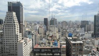 Wer in der zweiten November-Hälfte nach Buenos Aires reist, muss sich wegen des G20-Gipfels auf Einschränkungen einstellen Wer in der zweiten November-Hälfte nach Buenos Aires reist, muss sich wegen des G20-Gipfels auf Einschränkungen einstellen