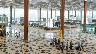 Der Changi Airport in Singapur hat seine Spitzenposition verteidigt Der Changi Airport in Singapur hat seine Spitzenposition verteidigt