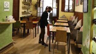 Die Regionalregierung Mallorcas will die Innenräume von Cafés, Restaurants und Kneipen nun wieder schließen. Grund sind steigende Corona-Zahlen Die Regionalregierung Mallorcas will die Innenräume von Cafés, Restaurants und Kneipen nun wieder schließen. Grund sind steigende Corona-Zahlen