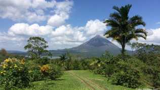 Costa Rica ist für Naturliebhaber ein beliebtes Reiseziel. Für Touristen stehen Testzentren bereit Costa Rica ist für Naturliebhaber ein beliebtes Reiseziel. Für Touristen stehen Testzentren bereit