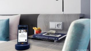 In den Living Hotels liegen Handys auf den Zimmern aus, die der Gast auch auf Erkundungstour mitnehmen kann. In den Living Hotels liegen Handys auf den Zimmern aus, die der Gast auch auf Erkundungstour mitnehmen kann