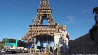 Ab dem 16. Juli soll der Eiffelturm in Paris wieder öffnen Ab dem 16. Juli soll der Eiffelturm in Paris wieder öffnen