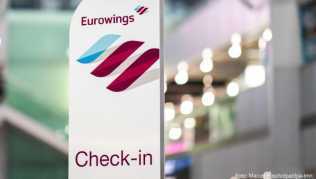 Wer bei Eurowings im Basic-Tarif fliegt, bekommt seinen Sitzplatz künftig automatisch zugewiesen und darf ihn beim Check-in nicht mehr kostenfrei selbst auswählen Wer bei Eurowings im Basic-Tarif fliegt, bekommt seinen Sitzplatz künftig automatisch zugewiesen und darf ihn beim Check-in nicht mehr kostenfrei selbst auswählen