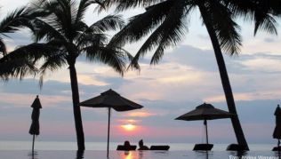 Thailand ist schon lange eines der beliebtesten Fernreiseziele der Deutschen im Winter. Tui Deutschland bietet dort im kommenden Winter spezielle Rundreisen für Eltern mit Kindern an Thailand ist schon lange eines der beliebtesten Fernreiseziele der Deutschen im Winter. Tui Deutschland bietet dort im kommenden Winter spezielle Rundreisen für Eltern mit Kindern an