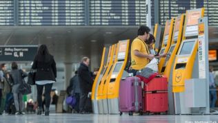 Wenn es zu einem Ausfall der Computersysteme an Check-in-Schaltern kommt, haben Reisende keinen Anspruch auf eine Entschädigung Wenn es zu einem Ausfall der Computersysteme an Check-in-Schaltern kommt, haben Reisende keinen Anspruch auf eine Entschädigung