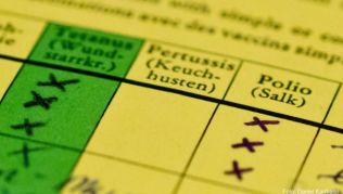 Fernreisende sollten über einen ausreichenden Polio-Impfschutz verfügen Fernreisende sollten über einen ausreichenden Polio-Impfschutz verfügen