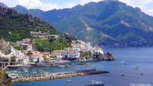 Auf der Beliebtheitsskala ganz oben steht u.a. Italien, z.B. die Amalfiküste Auf der Beliebtheitsskala ganz oben steht u.a. Italien, z.B. die Amalfiküste