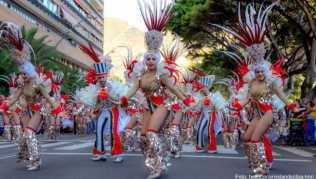 Bunter Umzug auf Teneriffa: Die Kanareninsel feiert Karneval in diesem Jahr bei milden Temperaturen bis zum 1. März Bunter Umzug auf Teneriffa: Die Kanareninsel feiert Karneval in diesem Jahr bei milden Temperaturen bis zum 1. März