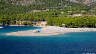 Auf der Insel Brac haben die Gastgeber einen Youtube-Kanal gestartet und zeigen, was sie und die Touristen in Corona-Zeiten machen können Auf der Insel Brac haben die Gastgeber einen Youtube-Kanal gestartet und zeigen, was sie und die Touristen in Corona-Zeiten machen können