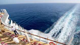 Unterwegs auf der «Aida Nova»: Das Kreuzfahrtschiff hatte als erstes überhaupt einen LNG-Antrieb - was das Klimaproblem dieser Reiseform allerdings noch nicht löst Unterwegs auf der «Aida Nova»: Das Kreuzfahrtschiff hatte als erstes überhaupt einen LNG-Antrieb - was das Klimaproblem dieser Reiseform allerdings noch nicht löst