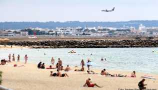 Spanien-Urlauber müssen sich vor der Reise online registrieren Spanien-Urlauber müssen sich vor der Reise online registrieren