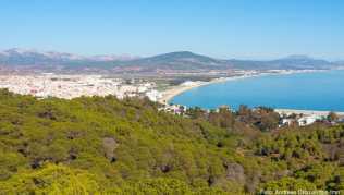 Blick über die Tamouda Bay - Marokko bewirbt den Küstenabschnitt als Riviera und will Urlauber anlocken Blick über die Tamouda Bay - Marokko bewirbt den Küstenabschnitt als Riviera und will Urlauber anlocken