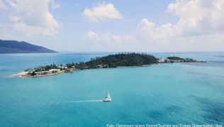 Daydream Island vor der Küste Queenslands - das im März 2017 schwer beschädigte Hotel auf der Insel wird jetzt wiedereröffnet Daydream Island vor der Küste Queenslands - das im März 2017 schwer beschädigte Hotel auf der Insel wird jetzt wiedereröffnet