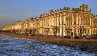 Die Eremitage in St. Petersburg, ist eines der schönsten Museen der Welt,Russland##Foto: Flickr.com, Olga Lednichenko Die Eremitage in St. Petersburg, ist eines der schönsten Museen der Welt,Russland
