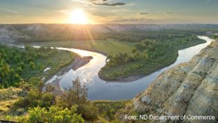 North Dakota gehört nicht zu den Top-Zielen vieler USA-Urlauber - hat aber wie hier im Theodore Roosevelt National Park landschaftlich viel zu bieten##Foto: ND Department of Commerce North Dakota gehört nicht zu den Top-Zielen vieler USA-Urlauber - hat aber wie hier im Theodore Roosevelt National Park landschaftlich viel zu bieten