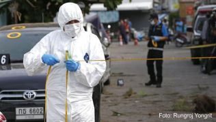 Touristen sind beunruhigt nach dem jüngsten Anschlag in Thailand##Foto: Rungroj Yongrit Touristen sind beunruhigt nach dem jüngsten Anschlag in Thailand