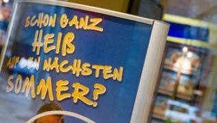 Der nächste Sommerurlaub liegt noch in weiter Ferne. Doch wer sich bereits jetzt mit den schönsten Tagen des Jahres beschäftigt, spart bares Geld##Foto: Andrea Warnecke Der nächste Sommerurlaub liegt noch in weiter Ferne. Doch wer sich bereits jetzt mit den schönsten Tagen des Jahres beschäftigt, spart bares Geld