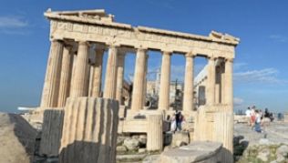 Anziehungspunkt Akropolis: Etwas mehr Urlauber aus Deutschland als im Vorjahr haben für 2016 einen Urlaub in Griechenland gebucht ##Foto: Andrea Warnecke Anziehungspunkt Akropolis: Etwas mehr Urlauber aus Deutschland als im Vorjahr haben für 2016 einen Urlaub in Griechenland gebucht