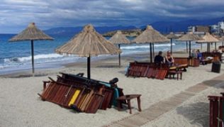 Durch die Krise in Griechenland können auf Urlauber einige Reisemängel zukommen. Sie sollten jedoch vor Ort bleiben und nach der Reise eine Minderung des Reisepreises verlangen##Foto: Tobias Schormann Durch die Krise in Griechenland können auf Urlauber einige Reisemängel zukommen. Sie sollten jedoch vor Ort bleiben und nach der Reise eine Minderung des Reisepreises verlangen