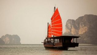 Ärztlich begleitete Reisen führen mit Vorliebe in exotische Länder - wie zum Beispiel Vietnam## Foto: Tour Vital Ärztlich begleitete Reisen führen mit Vorliebe in exotische Länder - wie zum Beispiel Vietnam
