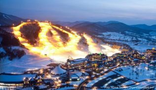 Das Alpensia Ski Resort liegt im südkoreanischen Pyeongchang - dort finden einige Wettkämpfe der Olympischen Winterspiele 2018 statt##Foto: Korea Tourism Organization/dpa-tmn Das Alpensia Ski Resort liegt im südkoreanischen Pyeongchang - dort finden einige Wettkämpfe der Olympischen Winterspiele 2018 statt