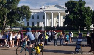 Das Weiße Haus in Washington ist selbst ein Touristenziel. Die dort derzeit gemachte Politik hält manche Reisende aber von USA-Urlauben ab##Foto: Philipp Laage/dpa-tmn Das Weiße Haus in Washington ist selbst ein Touristenziel. Die dort derzeit gemachte Politik hält manche Reisende aber von USA-Urlauben ab