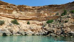 Eine Bucht auf Ibiza: Spanien ist ein beliebtes Reiseziel der Deutschen - ein neues Portal soll Urlauber nun über aktuelle Entwicklungen im Land informieren Eine Bucht auf Ibiza: Spanien ist ein beliebtes Reiseziel der Deutschen - ein neues Portal soll Urlauber nun über aktuelle Entwicklungen im Land informieren