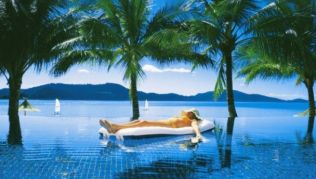 Traumstrände und wunderbare Riffe - Die Inselperlen vor Queensland in Australien sind wahre Paradiese.##Foto: Tourism Queensland Traumstrände und wunderbare Riffe - Die Inselperlen vor Queensland sind wahre Paradiese.