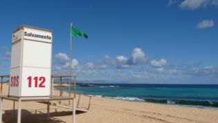 Am Playa Bajo del Dormidero nahe Corralejo.##Foto: flickr.com GanMed64 Am Playa Bajo del Dormidero nahe Corralejo.