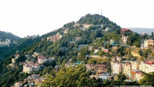 Blick auf Shimla, die einstige »Summer Capital of West-India« Blick auf Shimla, die einstige »Summer Capital of West-India«