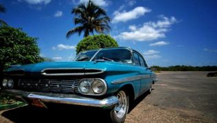 Mit dem Mietwagen durch Kuba reisen, das Land der Oldtimer##Foto: Flickr.com, Jurien Minke Mit dem Mietwagen durch Kuba reisen, das Land der Oldtimer