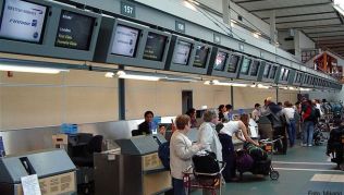 Airline-Bordkarten enthalten eine Reihe persönlicher Daten Airline-Bordkarten enthalten eine Reihe persönlicher Daten