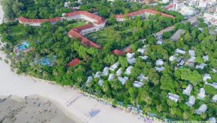 Ein sehr gutes Preis-Leistungs-Verhältnis erwartet die Gäste des »Centara Grand Beach Resort Hua Hin« in Hua Hin Ein sehr gutes Preis-Leistungs-Verhältnis erwartet die Gäste des »Centara Grand Beach Resort Hua Hin« in Hua Hin