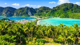 Phi Phi Island / Thailand##Foto: istockphoto.com / sorincolac Phi Phi Island / Thailand