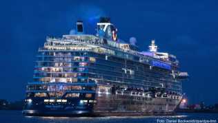 Die «Mein Schiff 2» von Tui Cruises fährt in der Wintersaison rund um die Kanaren Die «Mein Schiff 2» von Tui Cruises fährt in der Wintersaison rund um die Kanaren