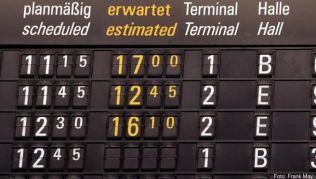 Ist der Ersatzflug stark verspätet, kann der Reisende mehrfach Entschädigung verlangen Ist der Ersatzflug stark verspätet, kann der Reisende mehrfach Entschädigung verlangen