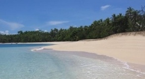 Einsamer Traumstrand in der Südsee.