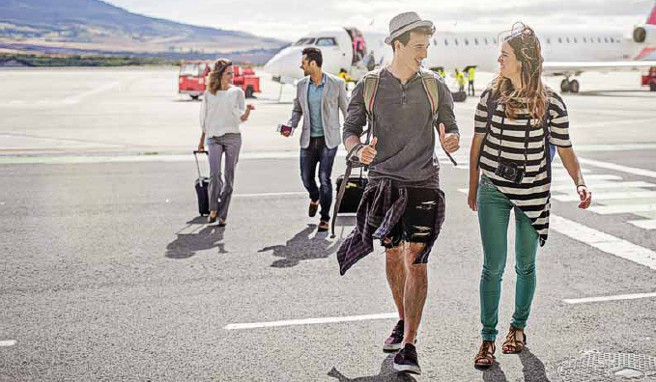 DIREKTFLUG IN DEN URLAUB			  Wer nonstop fliegt, spart viel Zeit und Nerven			