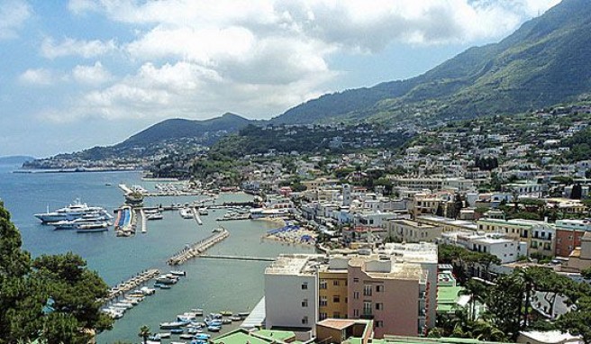 Ischia, die Insel mit Thermalquellen für Wanderer und Wellness-Freunde, Italien
