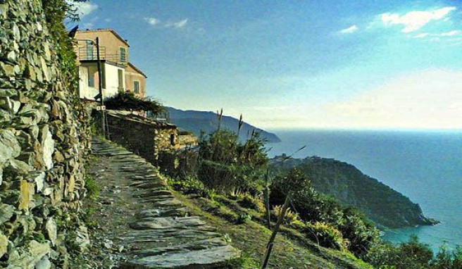 Auf Italiens schönstem Wanderweg von Monterosso nach Riomaggiore, Cinque terre, Italien