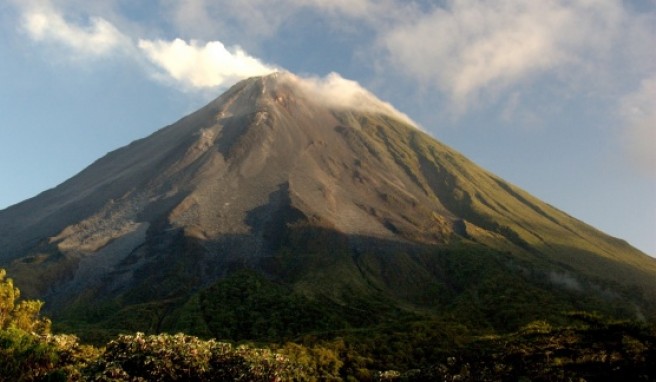 Reisen und Trekking am Arenal Vulkan im Abenteuer-Urlaub in Costa Rica.