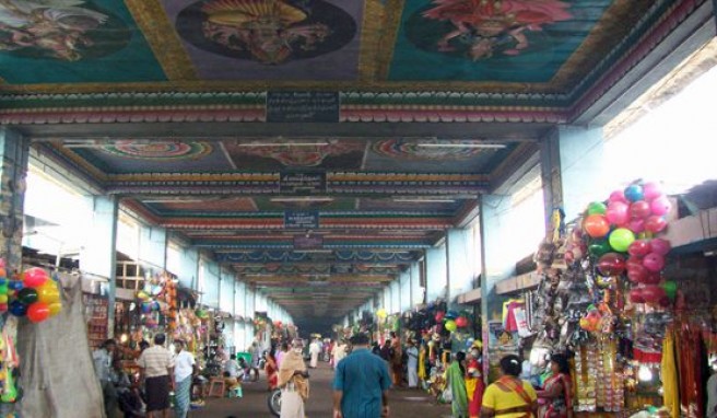 Samayapuram-MariyammanTempel, Eintauchen in die Hindu-Kultur bei Reisen nach Süd-indien