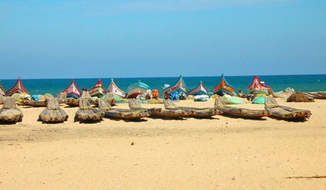 Am Strand von Mahabalipuram an der Ostküste von Indien